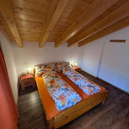 Schoenegg Dachgeschoss Apartamento Bettmeralp